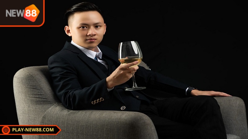 Anh lắng nghe phản hồi, câu hỏi, thắc mắc từ người đọc